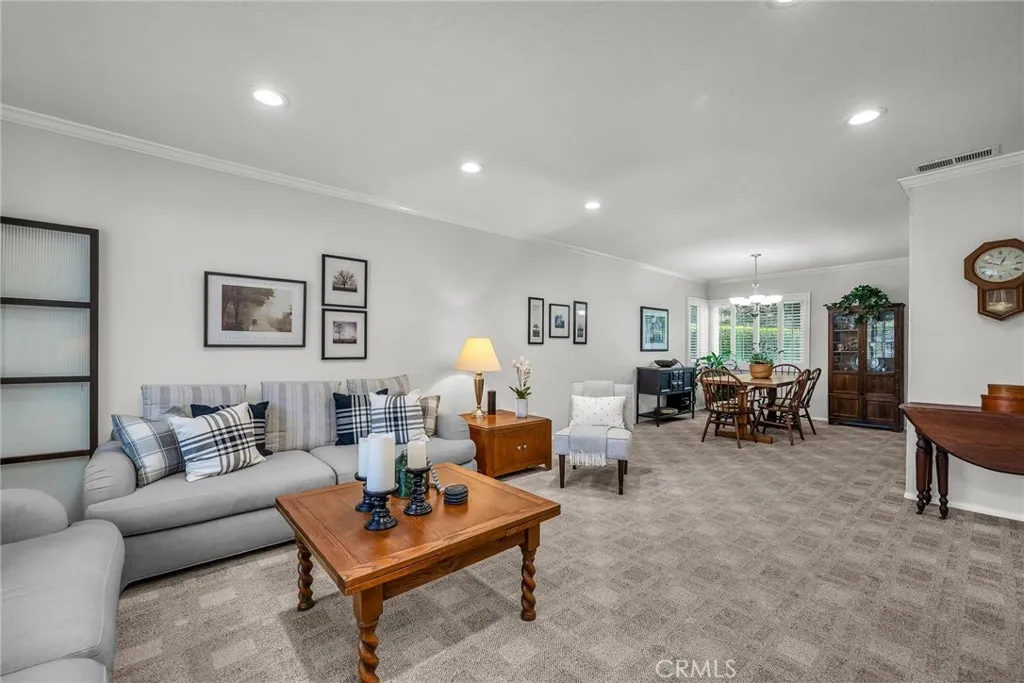 West Hills, California 91307, United States, 3 Bedrooms Bedrooms, ,3 BathroomsBathrooms,Residential,Active,153951