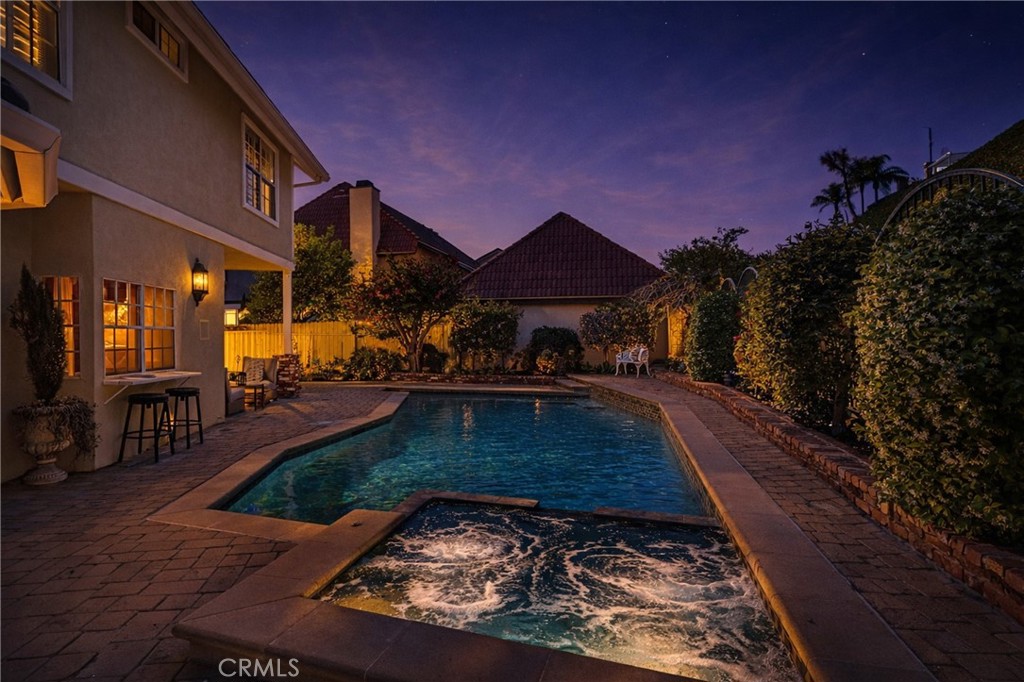 4011 E. Green Clover