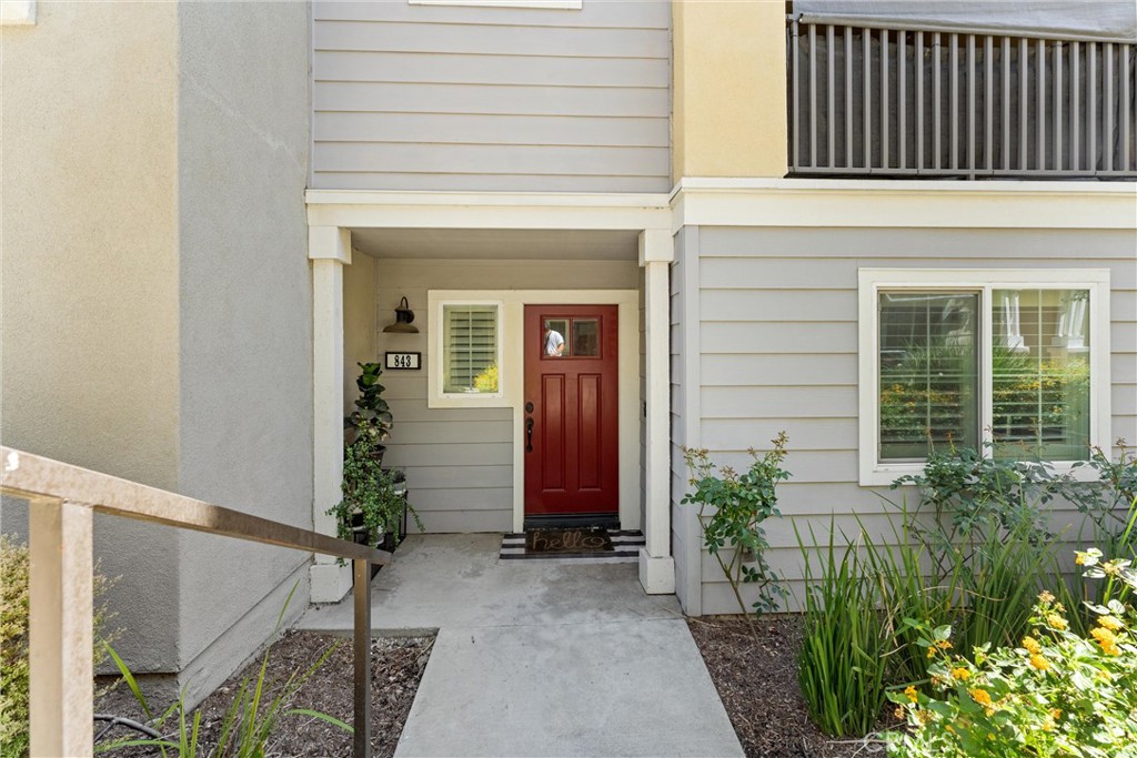843 Sunburst Way