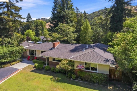 Photo of 5075 Alhambra Valley Rd RD, Martinez, CA 94553 (MLS # 41145436)