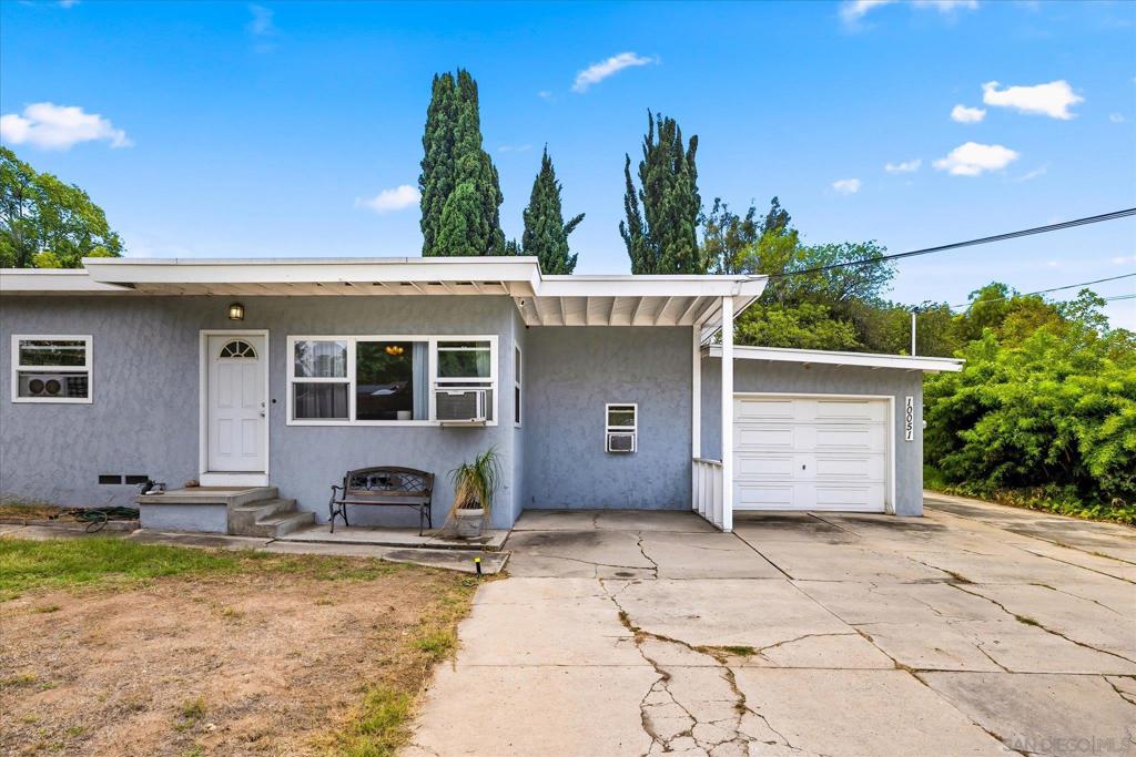 10051 Casa De Oro Blvd