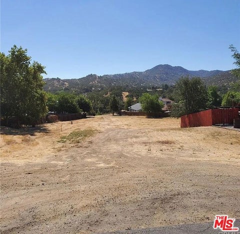 Tiny photo for 4726 Tumbleweed Way, Paso Robles, CA 93446 (MLS # 26847035)