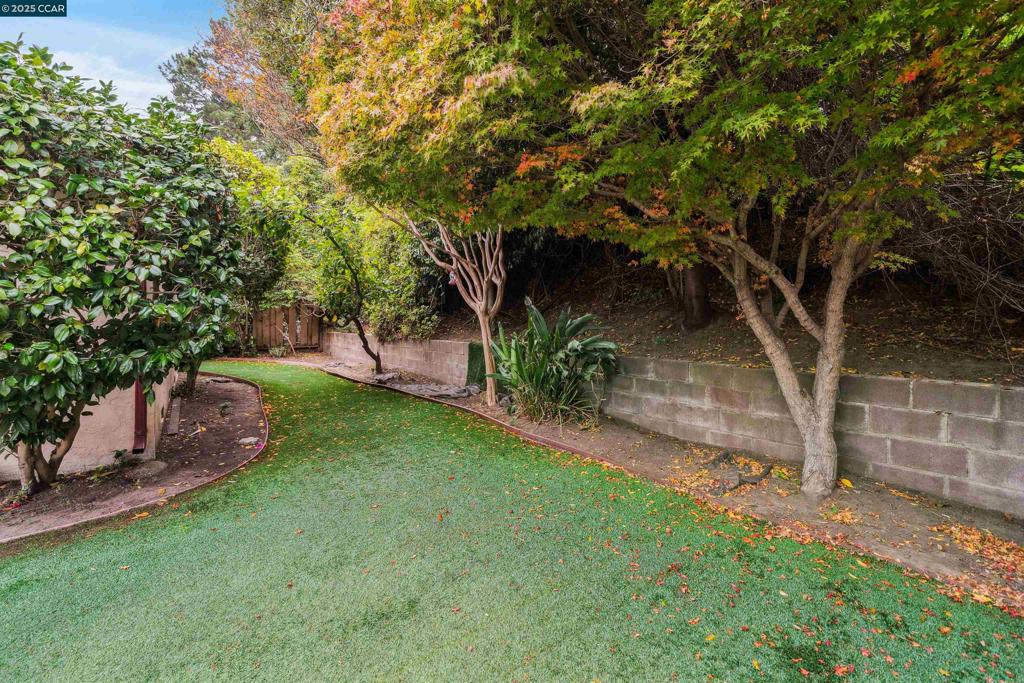 MAY VALLEY - Residential