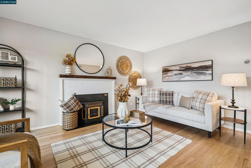 MAY VALLEY - Residential