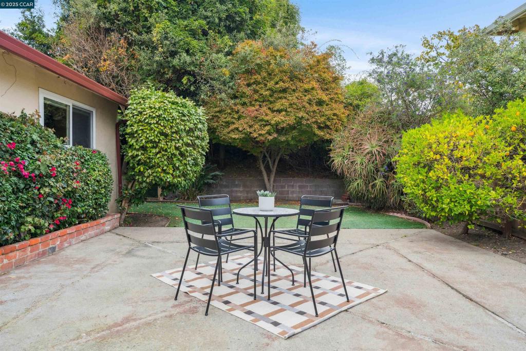 MAY VALLEY - Residential