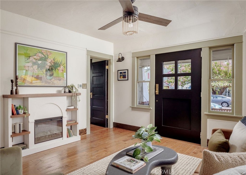 805 Loma Avenue