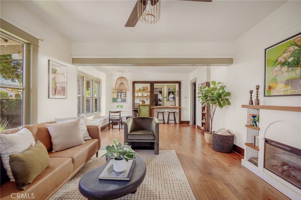 805 Loma Avenue