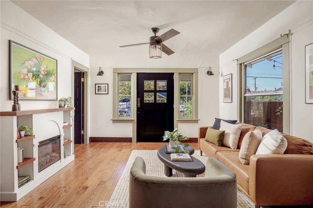 805 Loma Avenue