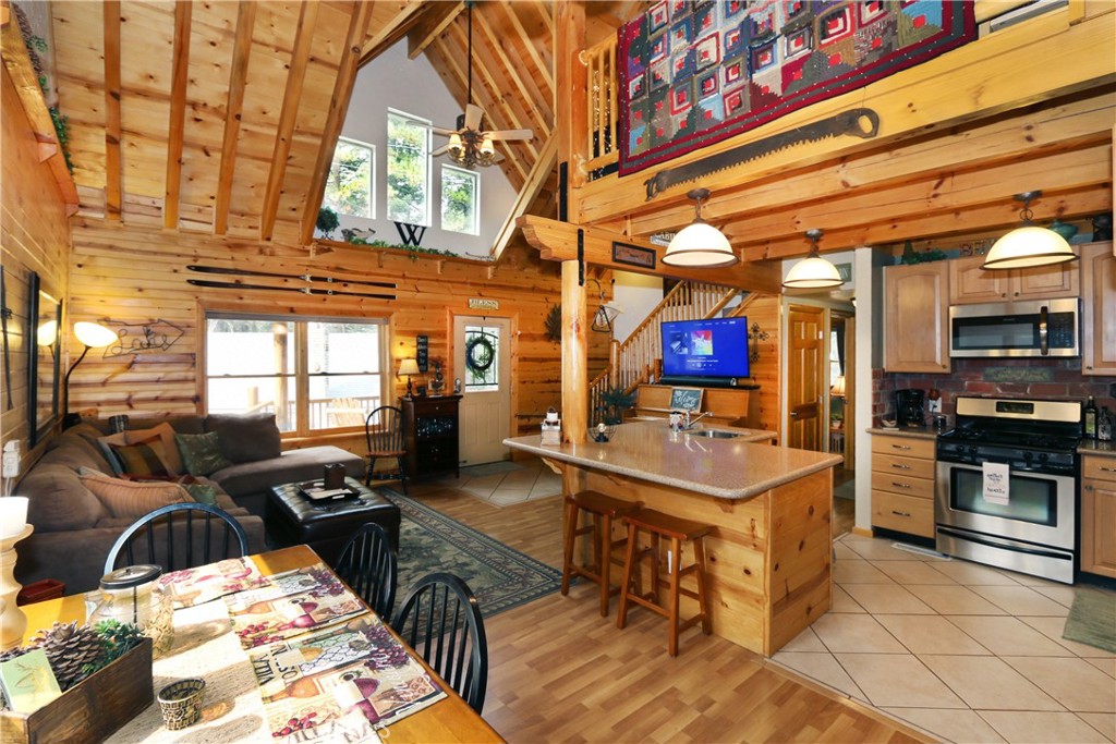 Green Valley Lake (GVLK) - Residential