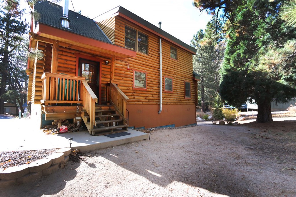 Green Valley Lake (GVLK) - Residential