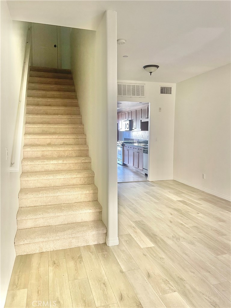 17168 Newhope 222