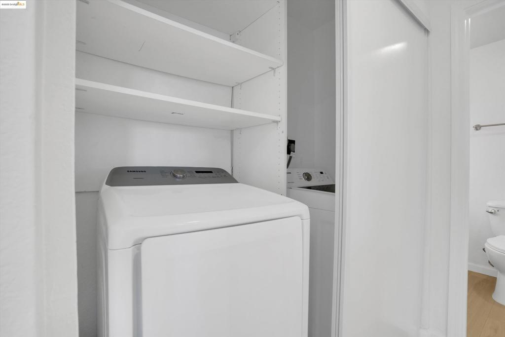 HAYWARD - Residential