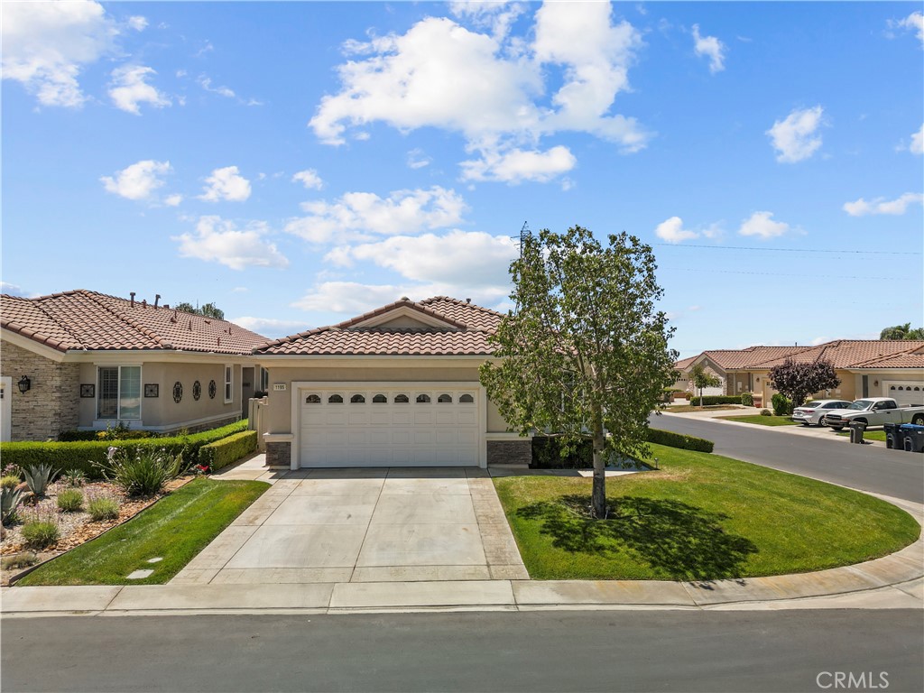 1195 Cliffrose Way