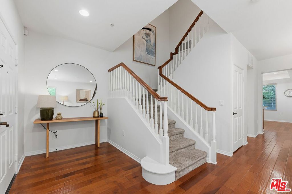 6020 Seabluff Drive 127