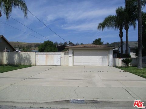 Photo of 1435 Elwood Street, Pomona, CA 91768 (MLS # 26775001)