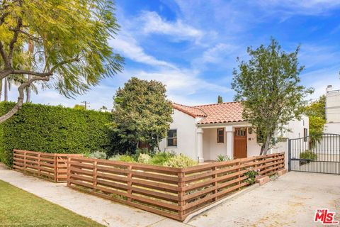 Photo of 1134 N Poinsettia Place, West Hollywood, CA 90046 (MLS # 26664239)