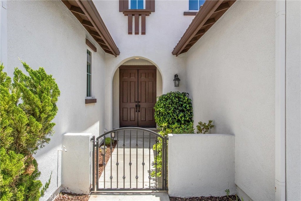 33369 Gold Mountain Road