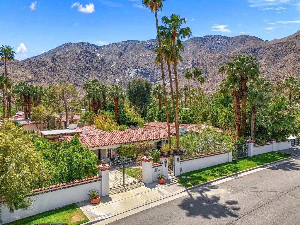 Old Las Palmas - Residential Lease