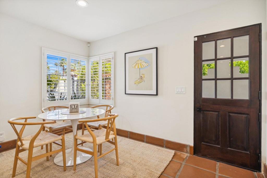 Old Las Palmas - Residential Lease