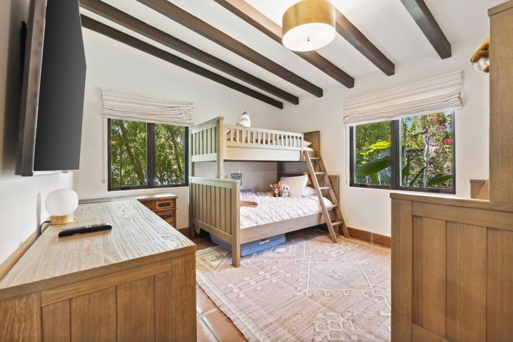 Old Las Palmas - Residential Lease