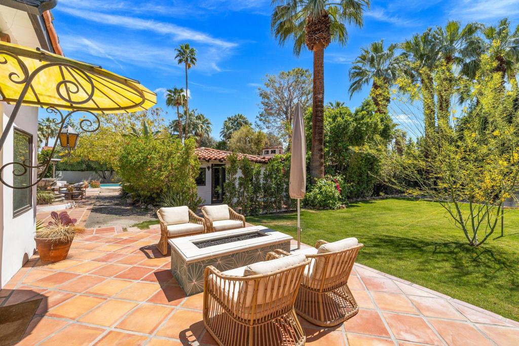 Old Las Palmas - Residential Lease