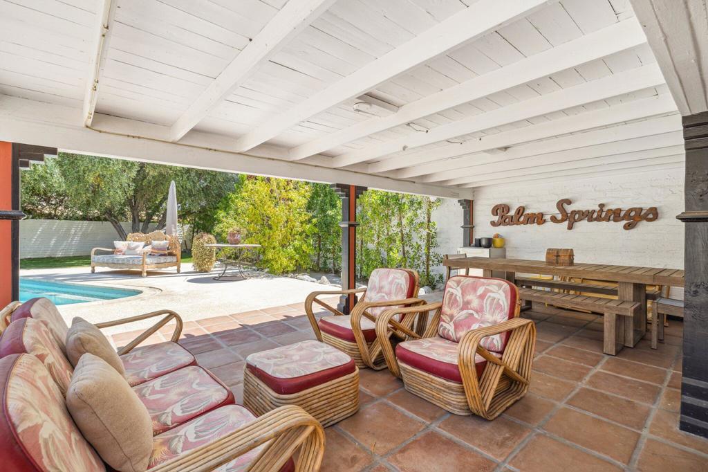 Old Las Palmas - Residential Lease