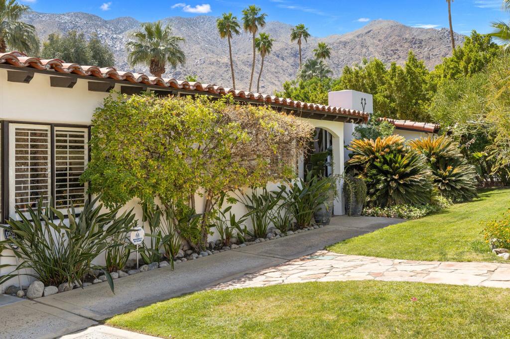 Old Las Palmas - Residential Lease