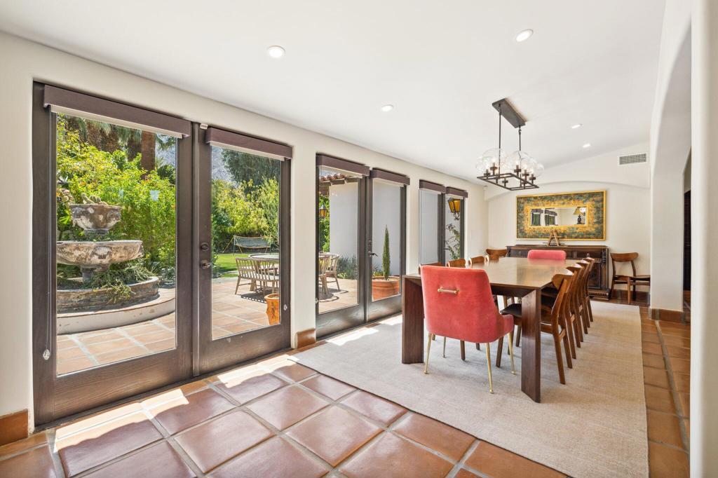 Old Las Palmas - Residential Lease