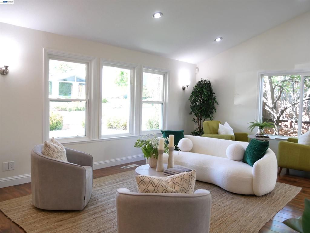 Photo of 249 imperio ave Ave, Alameda, CA 94539 (MLS # 41131461)