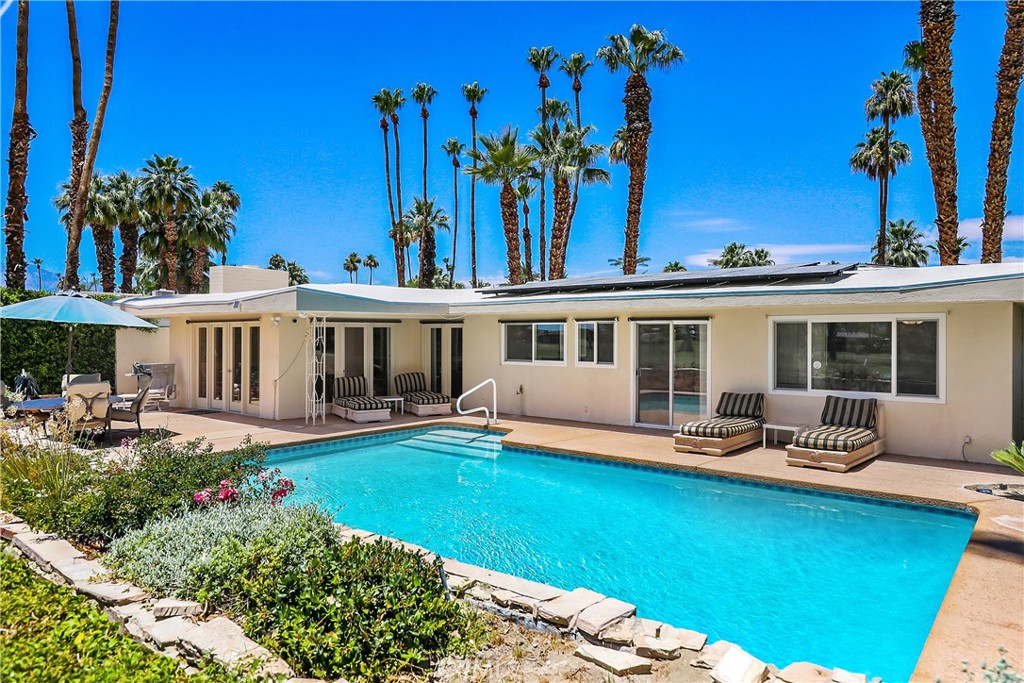 Indian Wells C.C. (32509) - Residential Lease