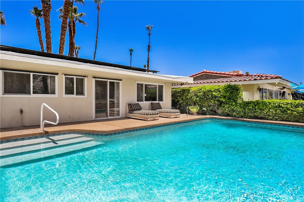 Indian Wells C.C. (32509) - Residential Lease