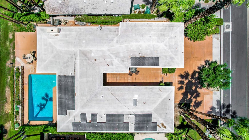 Indian Wells C.C. (32509) - Residential Lease