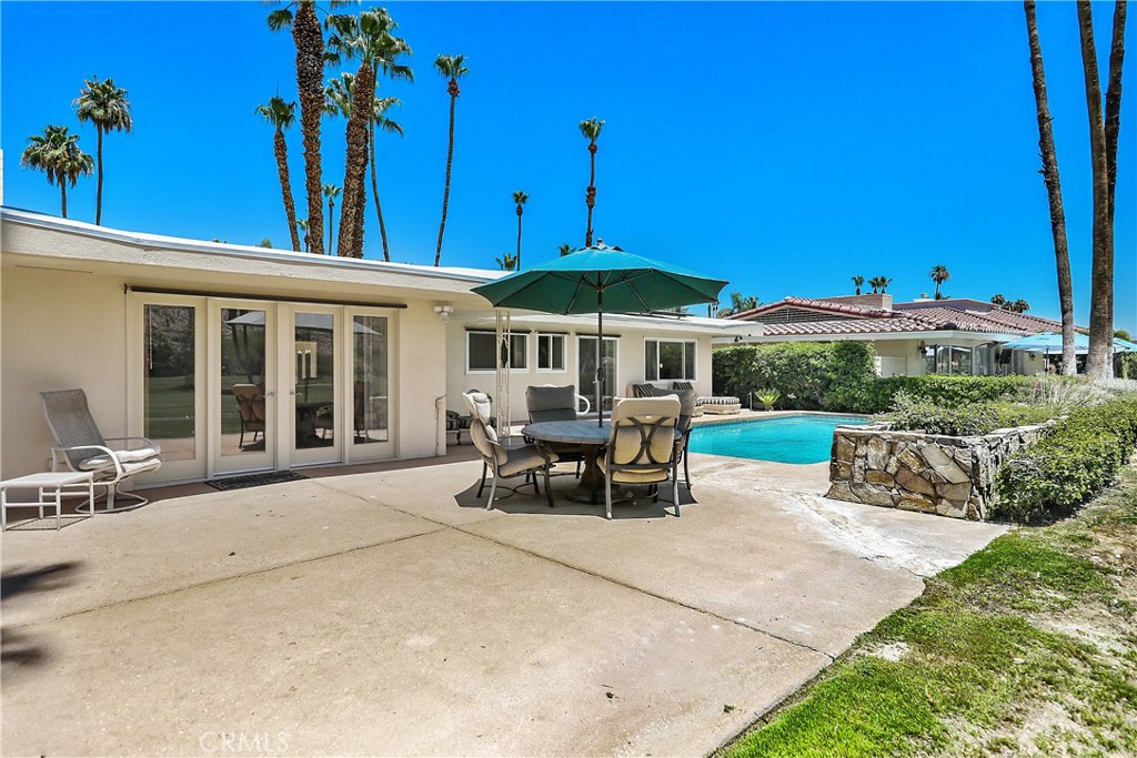 Indian Wells C.C. (32509) - Residential Lease