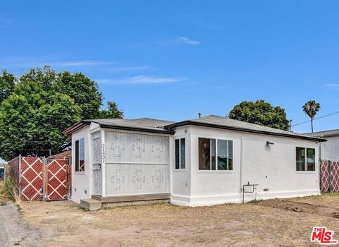 21431 Moneta Avenue Carson CA 90745