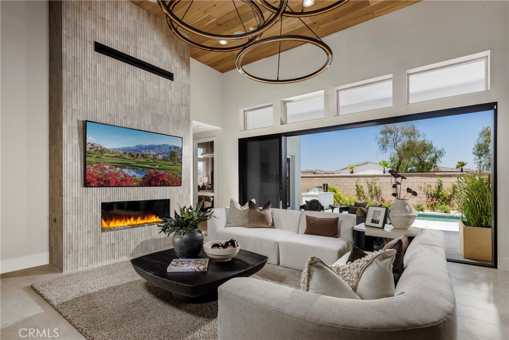 Stella University Park - Residential