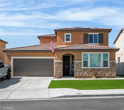 Photo of 8002 Sorrento Way Way, Highland, CA 92346 (MLS # SW25227391)