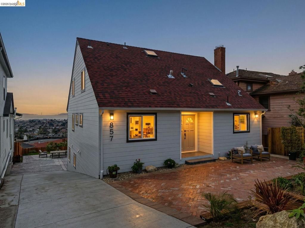 Photo of 857 857 Balra Dr Dr, El Cerrito, CA 94530 (MLS # 41125843)