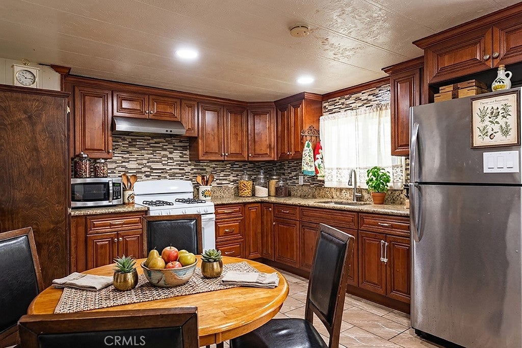4901 Green River Road 125