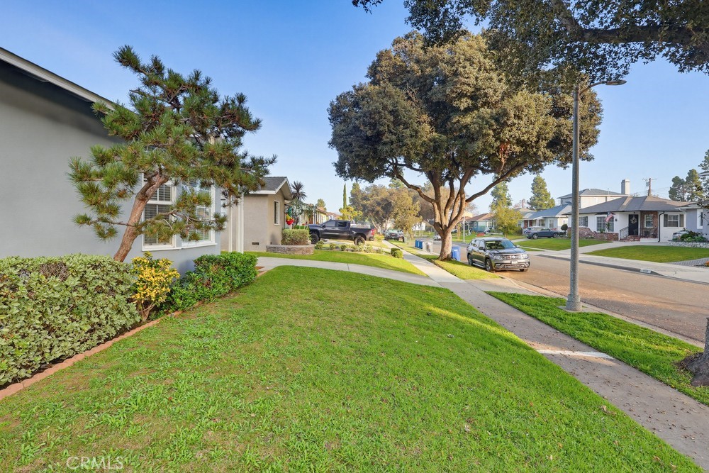 Lakewood Park/South of Del Amo (LSD) - Residential