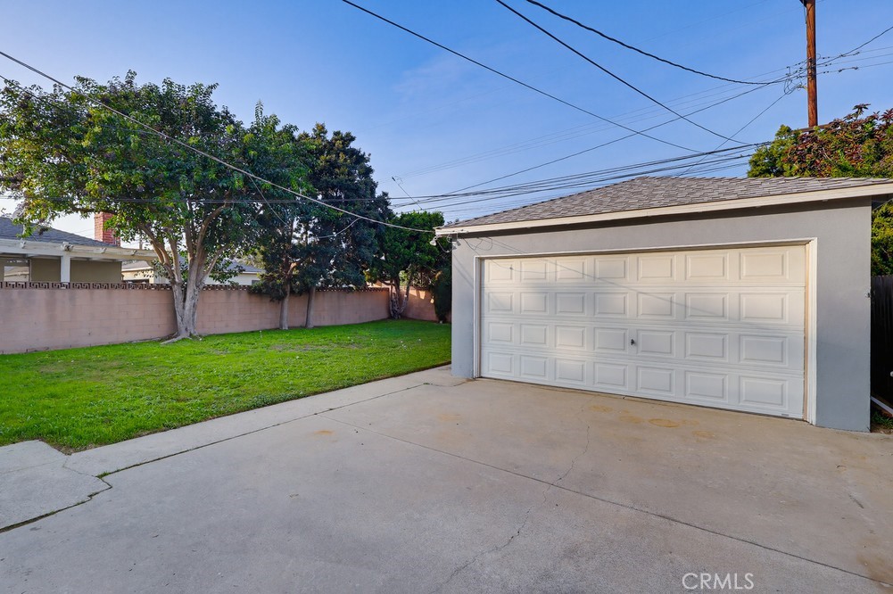 Lakewood Park/South of Del Amo (LSD) - Residential