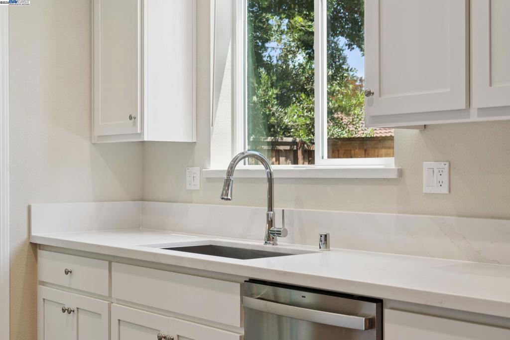 FAIRFIELD - Residential