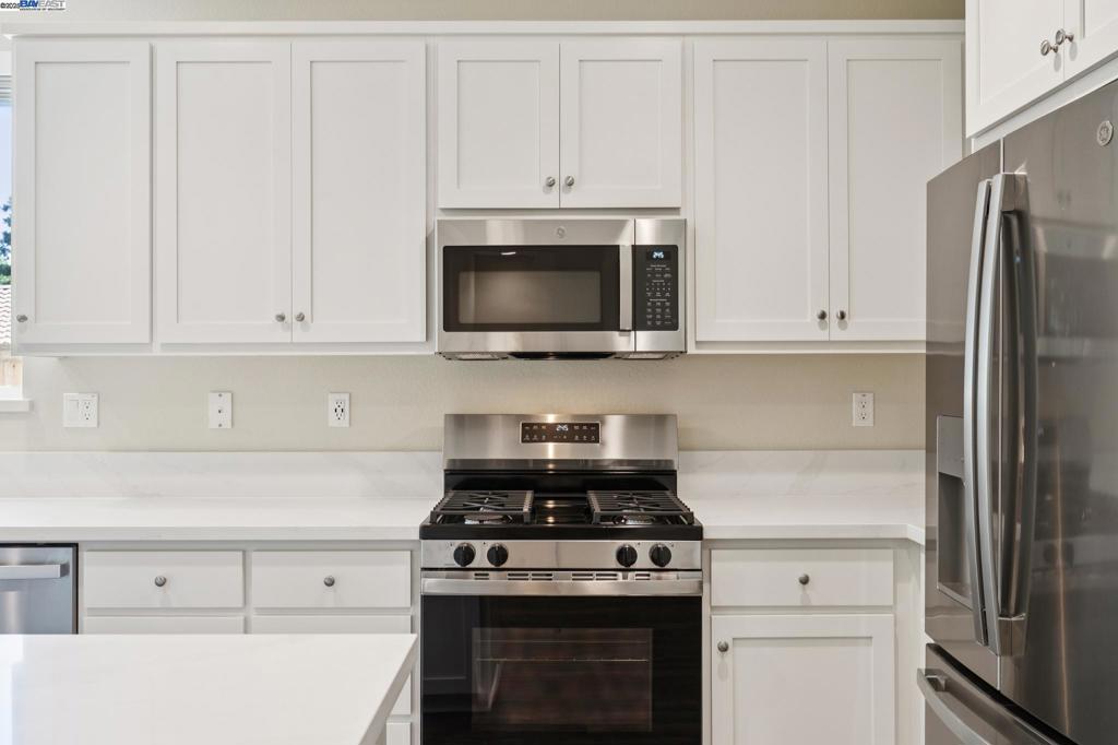 FAIRFIELD - Residential