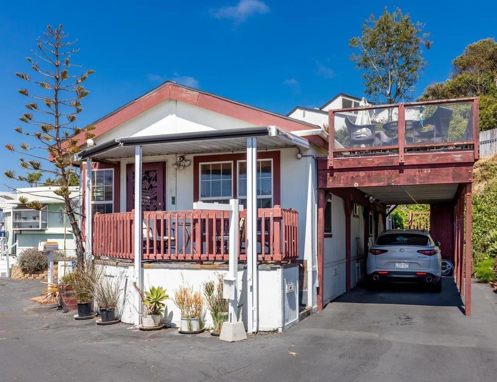 Oceanside - Manufactured In Park