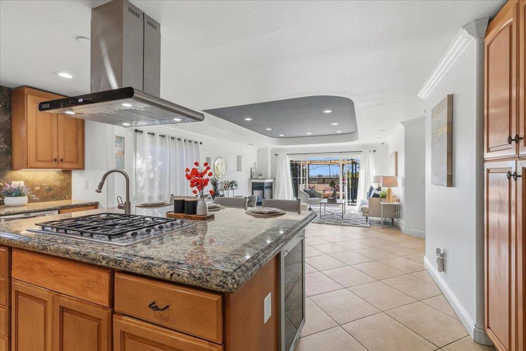 3562 Oakleaf Drive