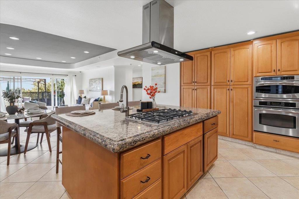 3562 Oakleaf Drive
