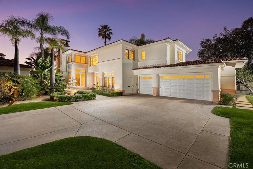 Photo of 1 Monterey Pine Pne, Newport Coast, CA 92657 (MLS # OC25278729)