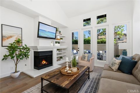 Photo of 143 Cameray Heights Hts, Laguna Niguel, CA 92677 (MLS # OC25207403)