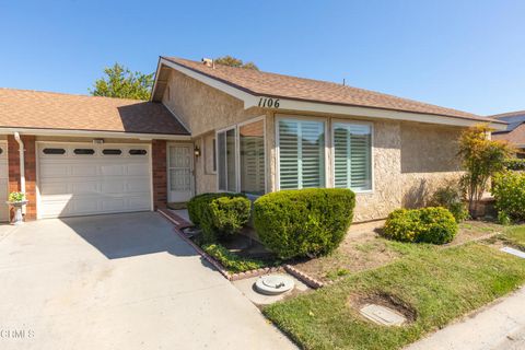 Photo of 1106 Village 1 Vlg #-, Camarillo, CA 93012 (MLS # V1-35854)