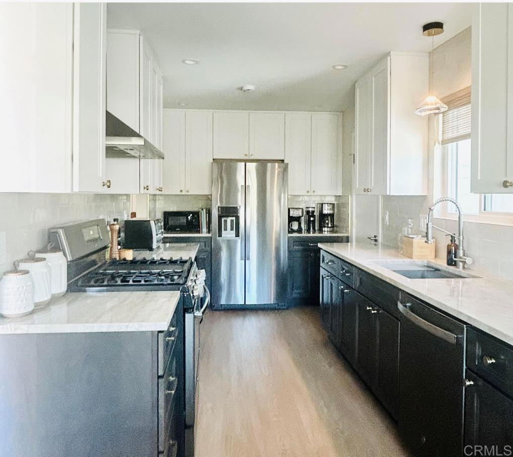 3721 Magellan Circle