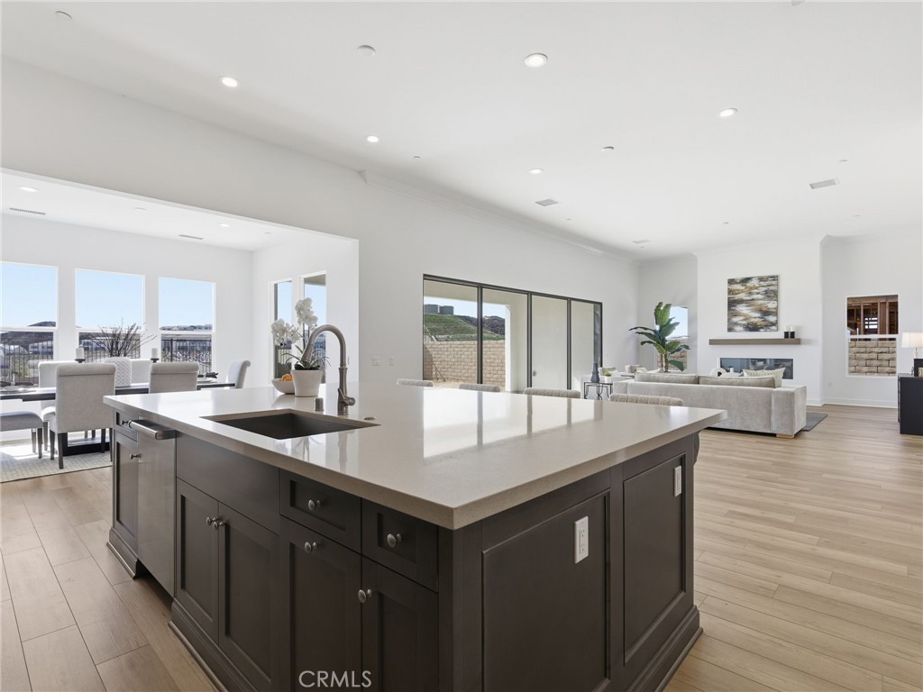 Tesoro - Residential